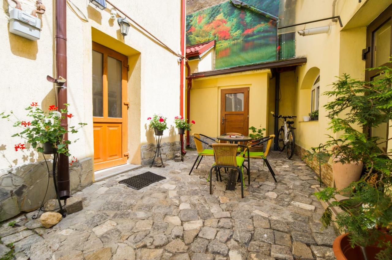 Apartament Simon Braşov Esterno foto
